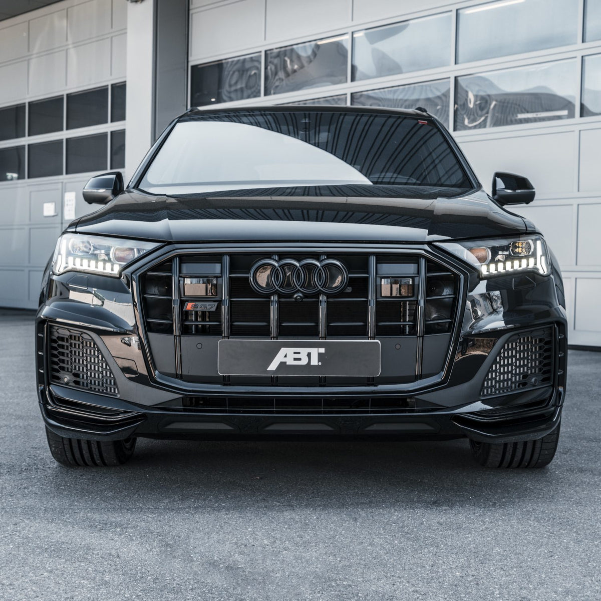 El SQ7 también gana en imagen