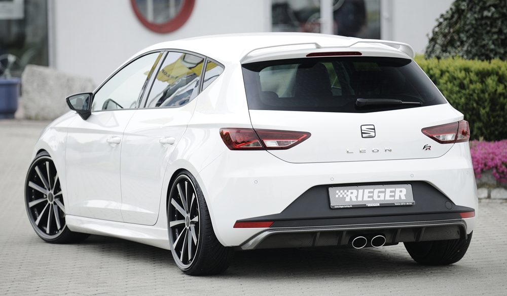Talonera Rieger para Seat Leon 5F – 5 puertas