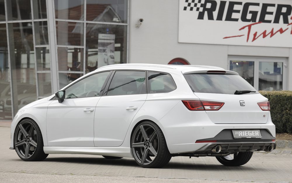 Talonera Rieger para Seat Leon 5F – 5 puertas