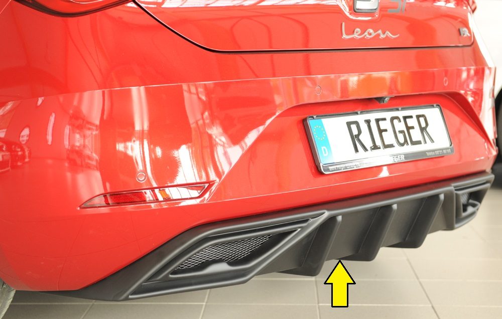 Difusor trasero Rieger para Seat Leon KL – hatchback – para el escape original