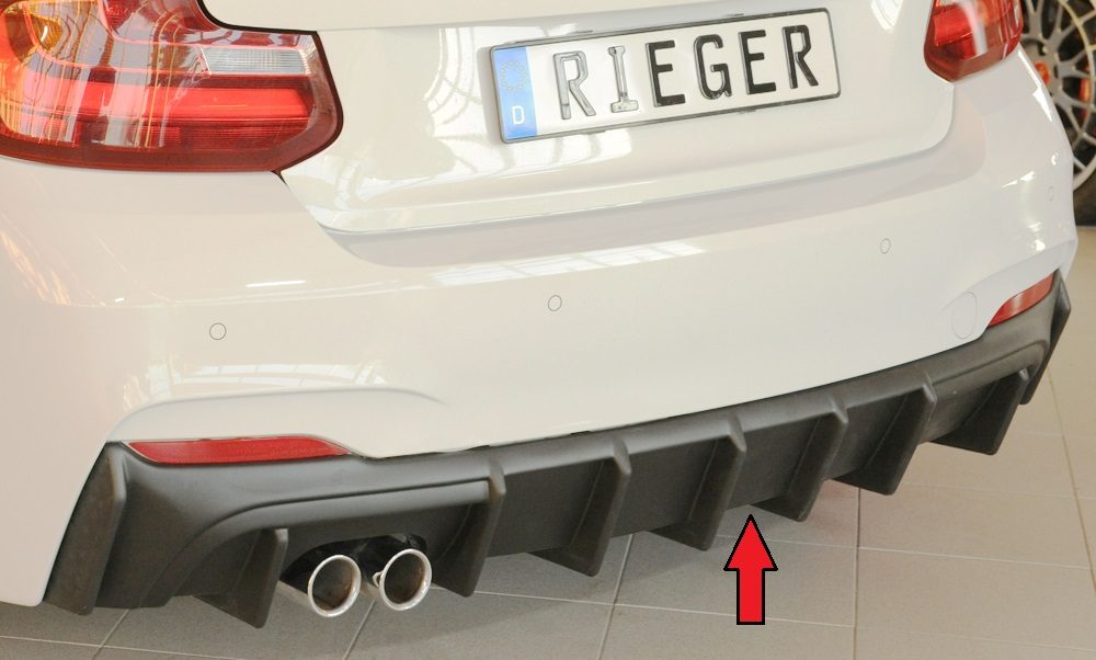 Difusor trasero Rieger para BMW Serie 2 F22/F23 – para doble salida de escape izquierda