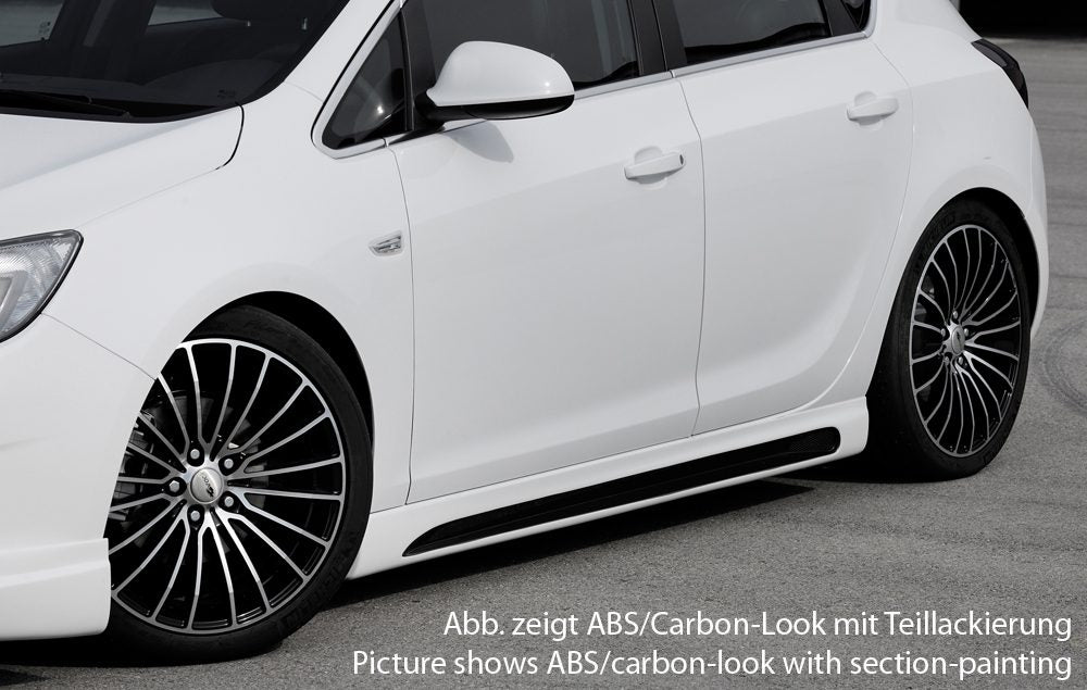 Talonera Rieger para Opel Astra J – con abertura
