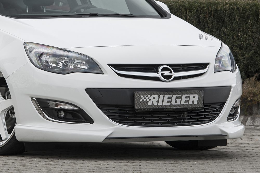 Labio delantero Rieger para Opel Astra J (después del facelift)