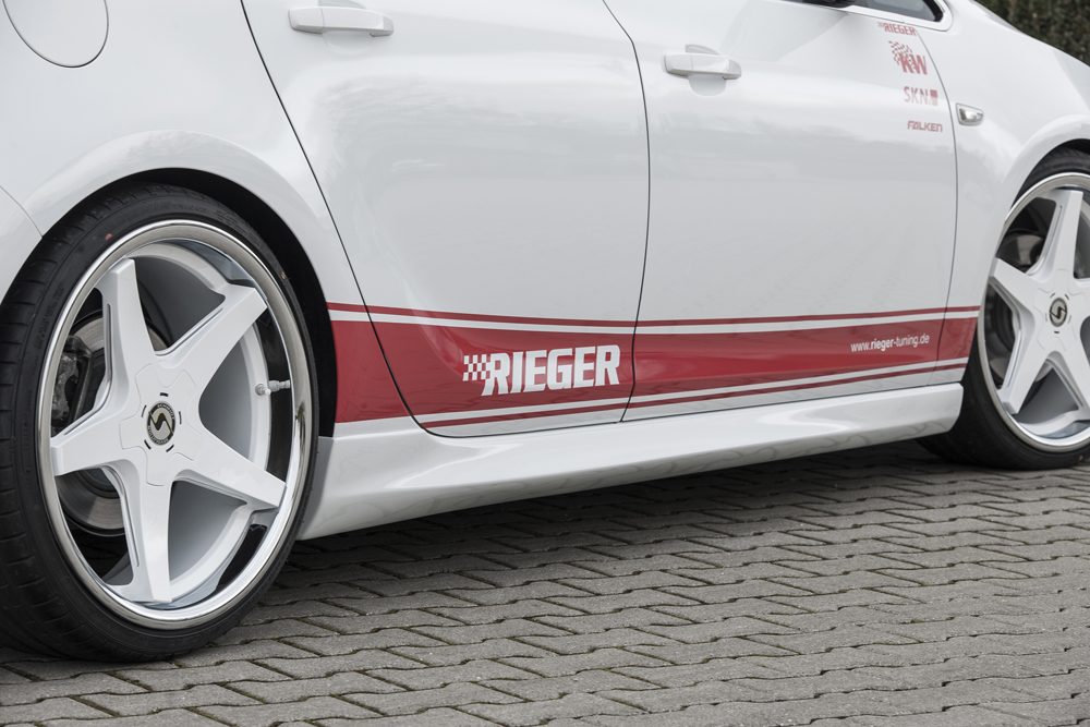 Talonera Rieger para Opel Astra J