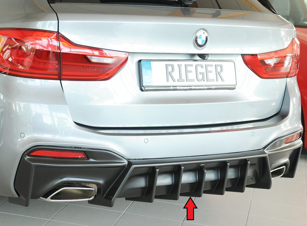 Difusor trasero Rieger para BMW Serie 5 G30/G31 (antes del facelift) – para coches con enganche