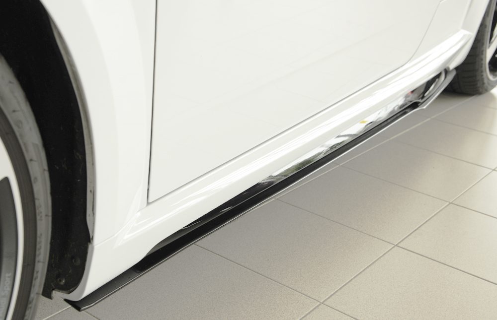 Extensión de talonera Rieger para Audi TT/TTS/TT RS FV (después del facelift) (ref. 00055181)