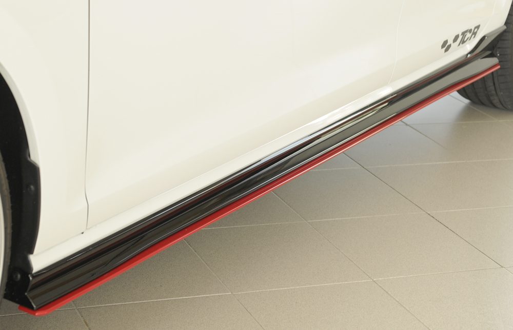 Extensión de talonera Rieger para Volkswagen Golf 7 GTI TCR