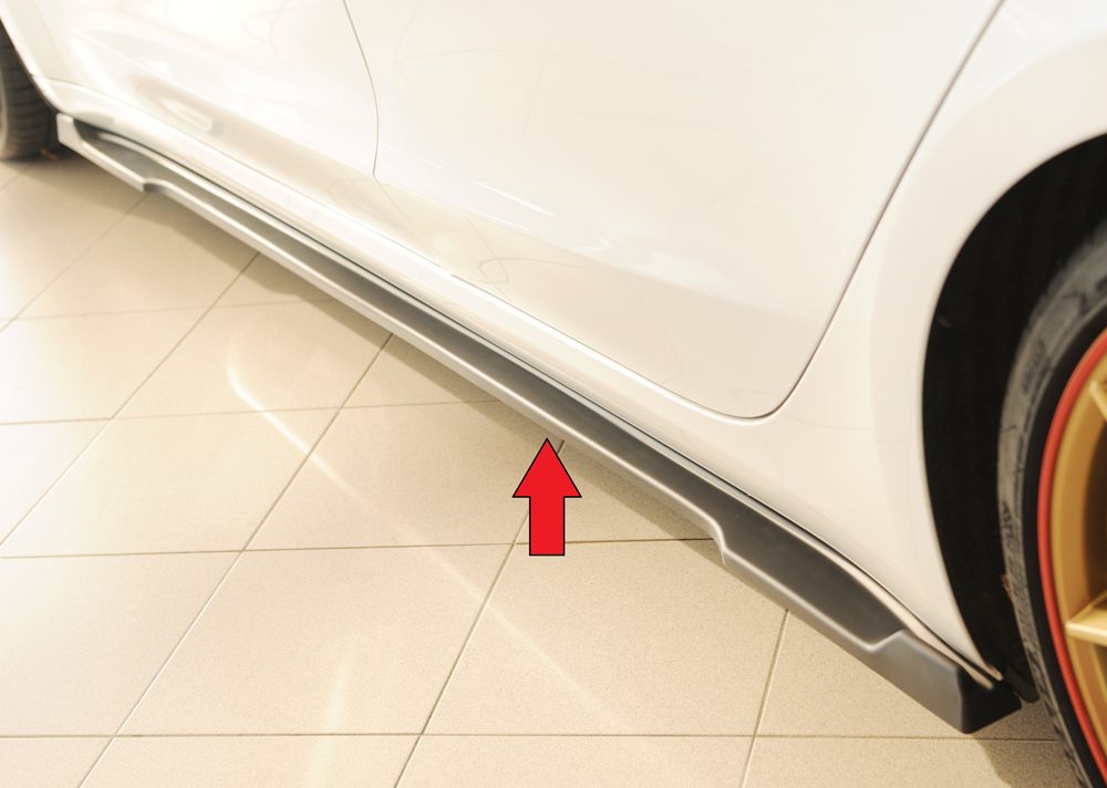 Extensión de talonera Rieger para Tesla Model 3