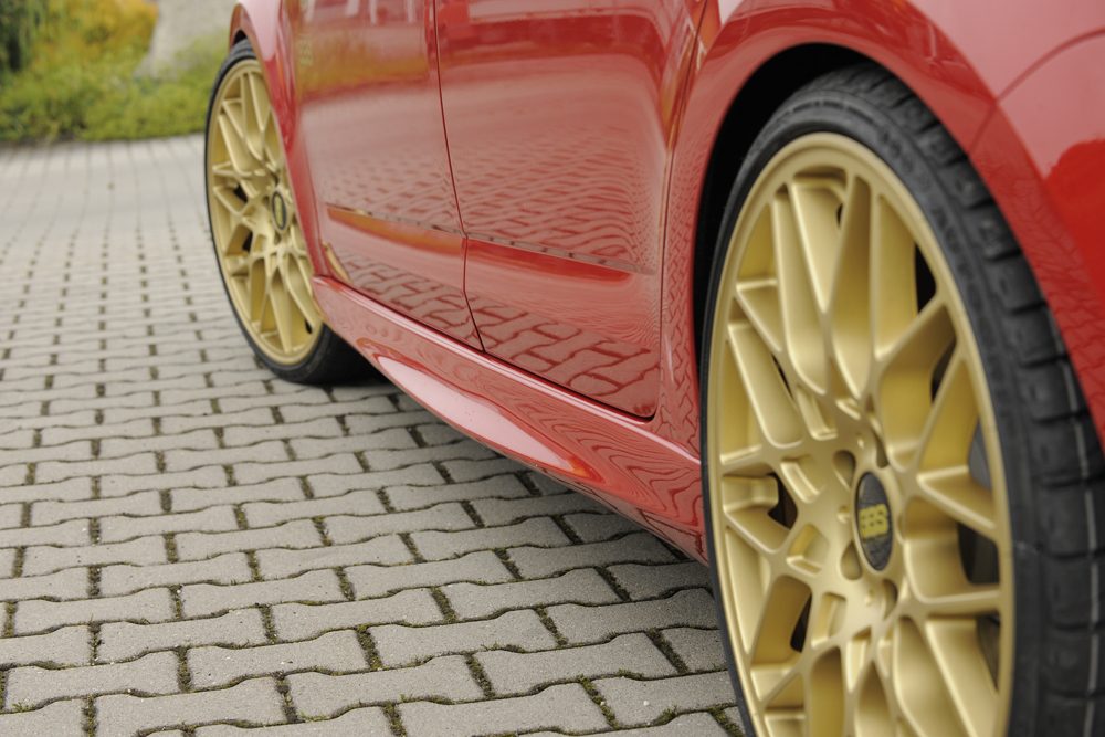 Talonera Rieger para Skoda Octavia 5E