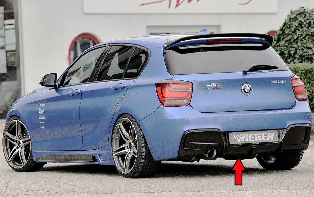 Difusor trasero Rieger para BMW Serie 1 F20/F21 (antes del facelift) – solo para el paragolpes trasero M – para la salida de escape original izquierda