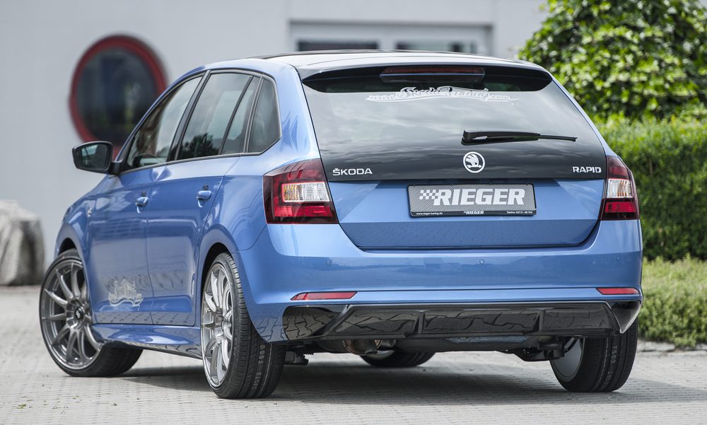 Difusor trasero Rieger para Skoda Rapid NH – para coches con enganche