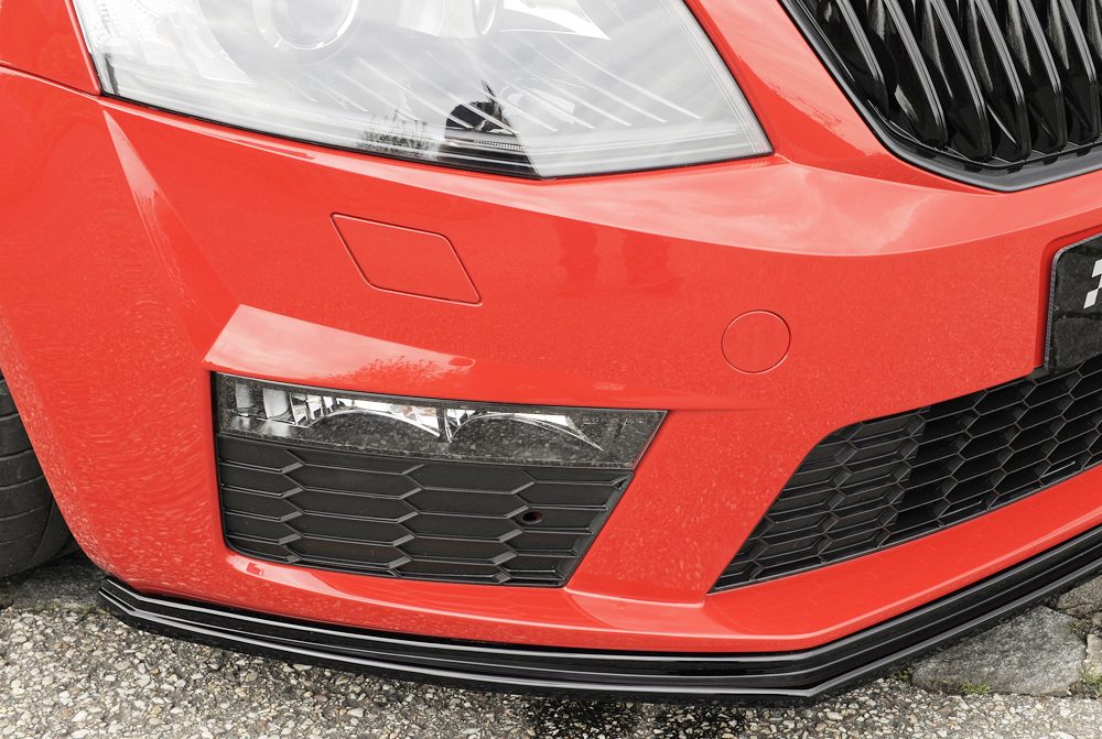 Splitter delantero Rieger para Skoda Octavia RS 5E (antes del facelift)