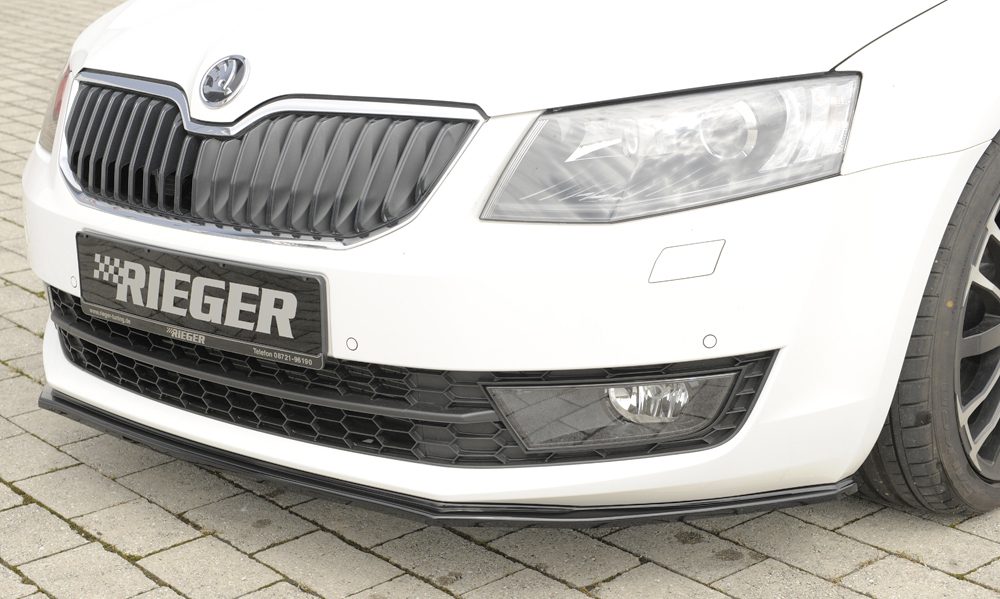 Splitter delantero Rieger para Skoda Octavia 5E (antes del facelift)