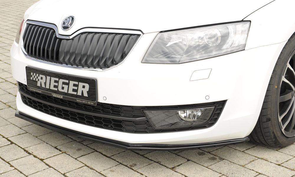 Splitter delantero Rieger para Skoda Octavia 5E (antes del facelift)