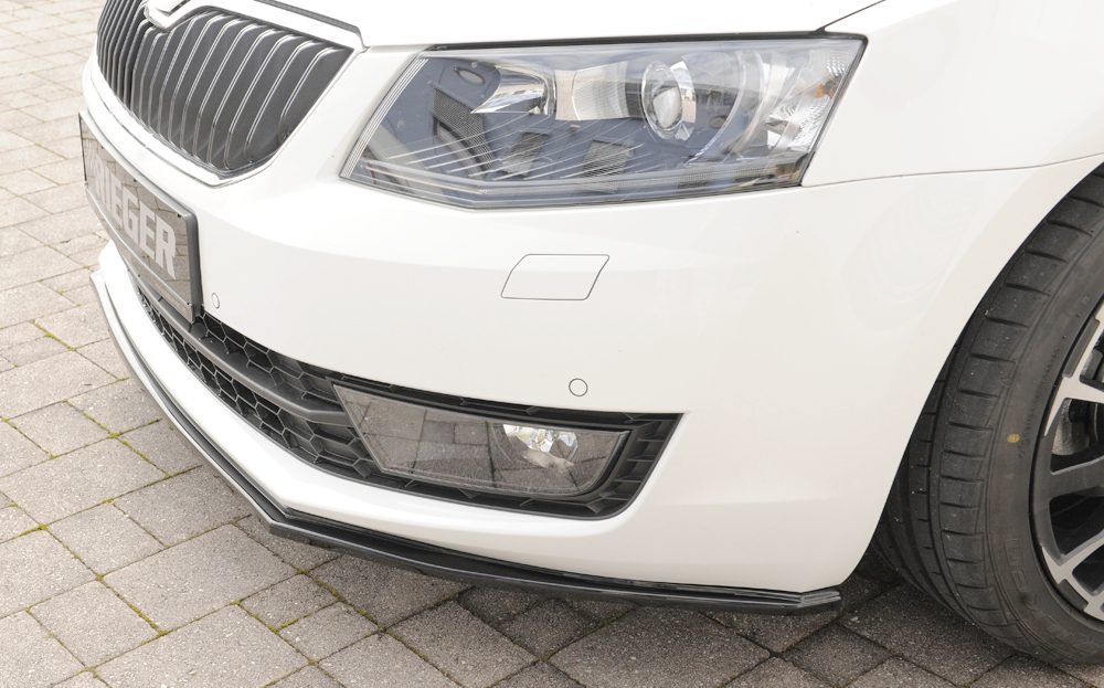 Splitter delantero Rieger para Skoda Octavia 5E (antes del facelift)