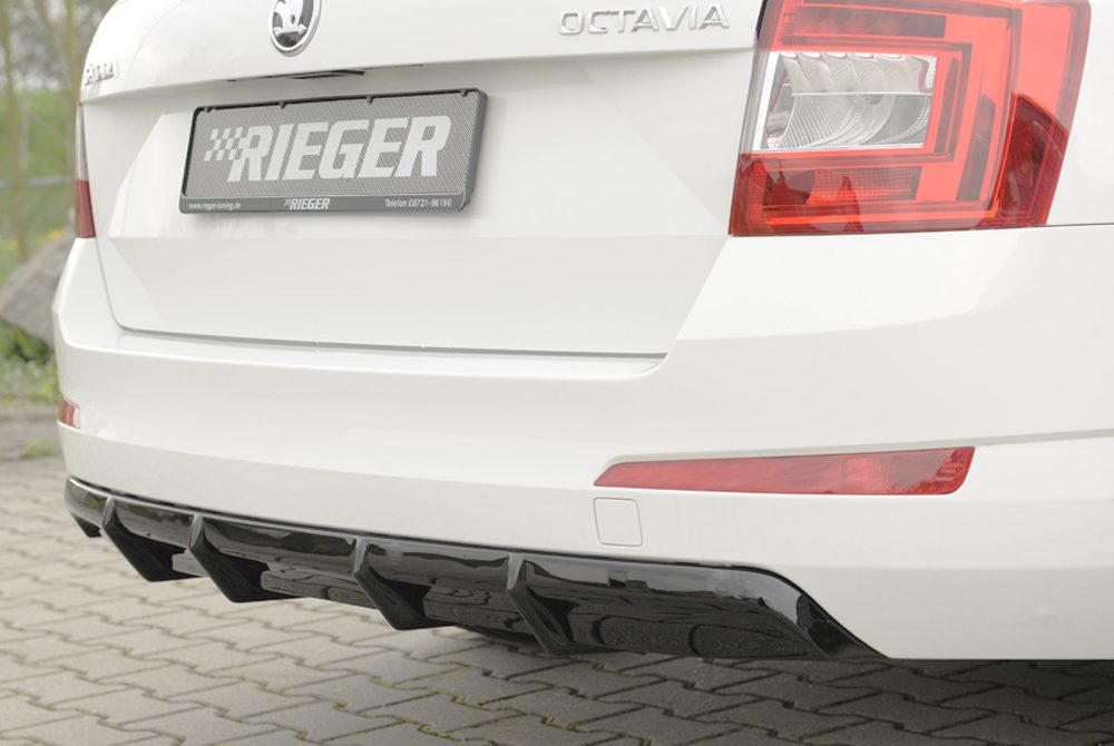 Difusor trasero Rieger para Skoda Octavia 5E – para coches sin sensores de aparcamiento