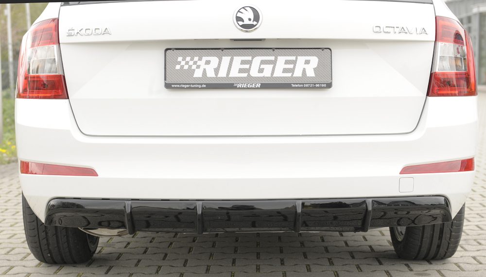 Difusor trasero Rieger para Skoda Octavia 5E – para coches sin sensores de aparcamiento