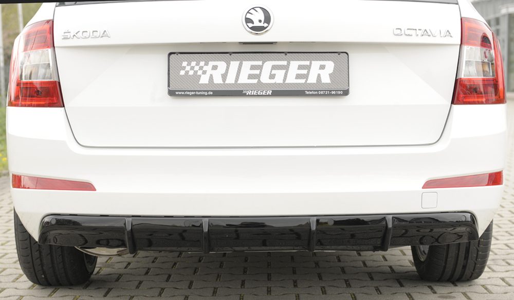 Difusor trasero Rieger para Skoda Octavia 5E – para coches con sensores de aparcamiento
