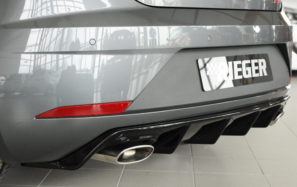 Difusor trasero Rieger para Seat Leon Cupra 5F (después del facelift) – SC