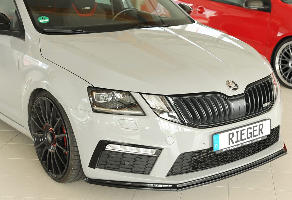 Splitter delantero Rieger para Skoda Octavia RS 5E (después del facelift)
