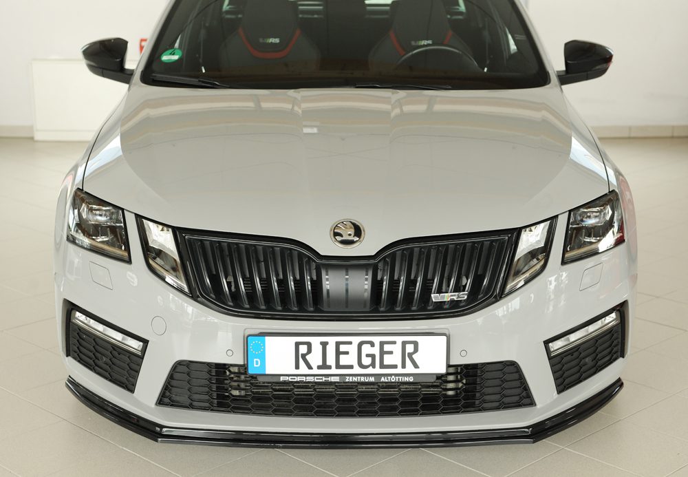 Splitter delantero Rieger para Skoda Octavia RS 5E (después del facelift)