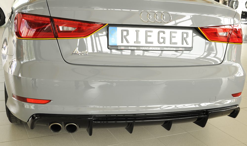 Difusor trasero Rieger para Audi A3 8V (antes del facelift) – sedán – para doble salida de escape izquierda