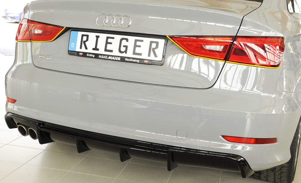 Difusor trasero Rieger para Audi A3 8V (antes del facelift) – sedán – para doble salida de escape izquierda