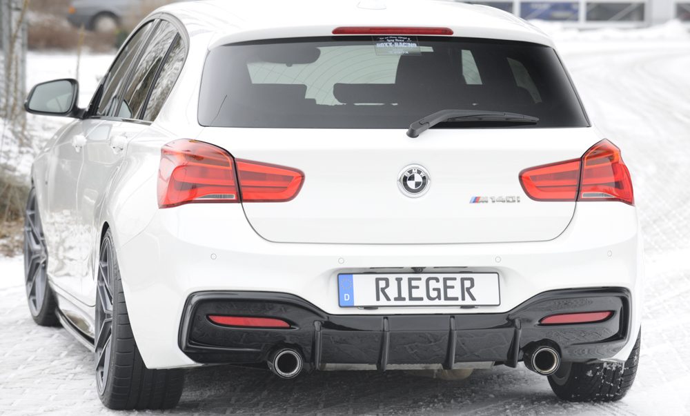 Difusor trasero Rieger para BMW Serie 1 F20/F21 (después del facelift) – solo para el paragolpes trasero M, solo M135i / M140i
