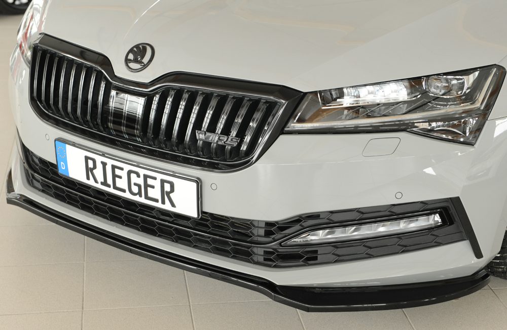 Splitter delantero Rieger para Skoda Superb 3V (después del facelift) – para el paragolpes delantero Sportline original