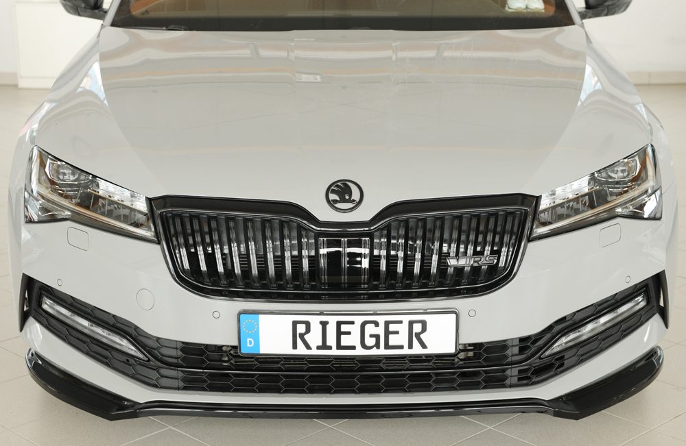 Splitter delantero Rieger para Skoda Superb 3V (después del facelift) – para el paragolpes delantero Sportline original