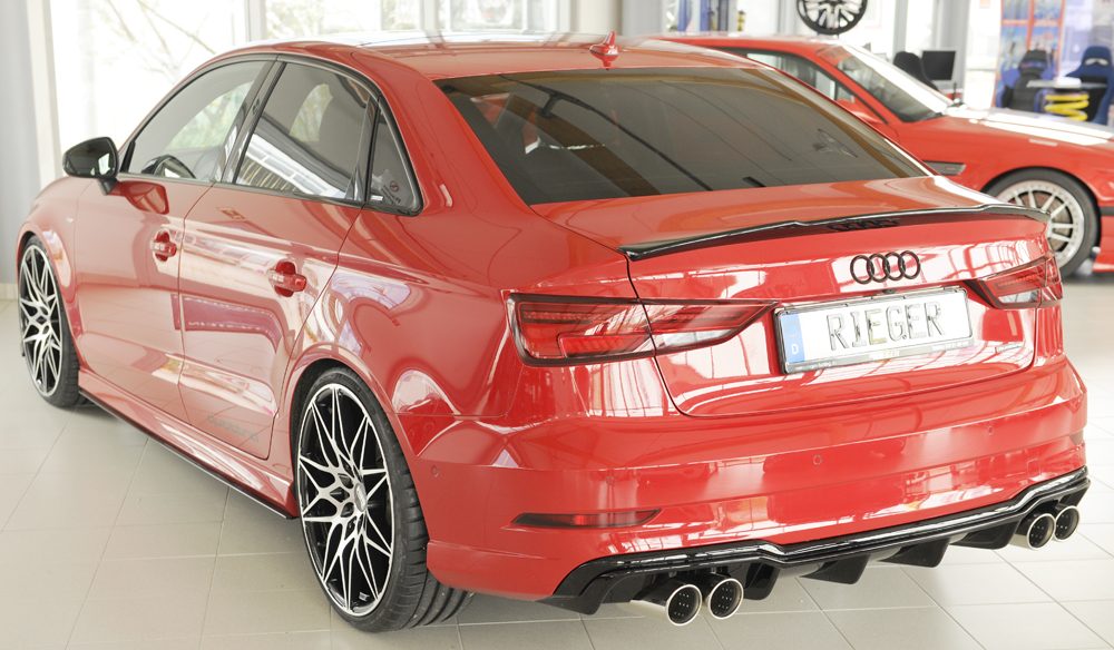 Difusor trasero Rieger para Audi A3 8V (después del facelift) – sedán – para salidas de escape deportivas izquierda y derecha