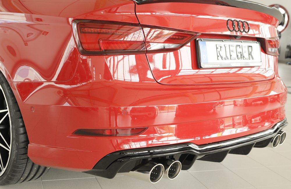 Difusor trasero Rieger para Audi A3 8V (después del facelift) – sedán – para salidas de escape deportivas izquierda y derecha
