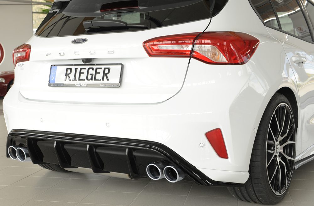 Difusor trasero Rieger para Ford Focus Mk4 – hatchback – para dobles salidas de escape izquierda y derecha
