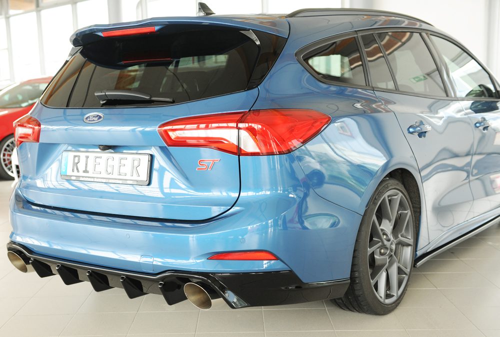 Difusor trasero Rieger para Ford Focus Mk4 – familiar – para salidas de escape deportivas izquierda y derecha, (115 mm de diámetro), sin enganche