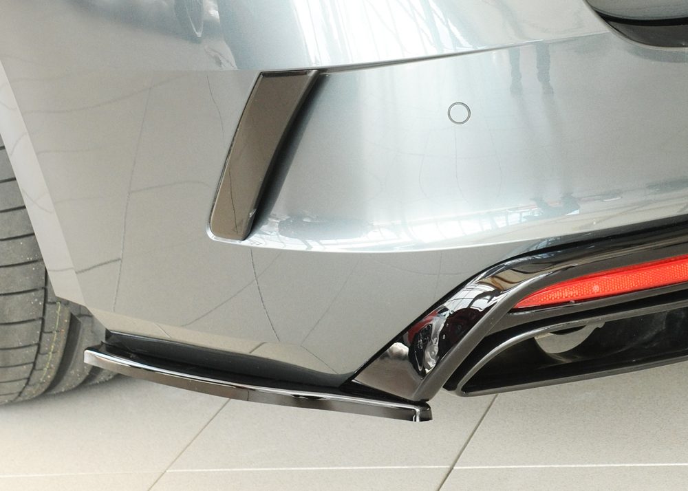 Splitter lateral trasero Rieger para Skoda Octavia RS NX