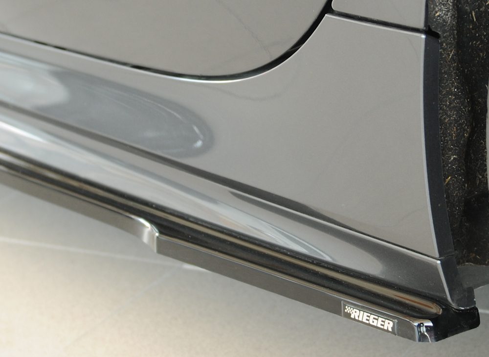 Extensión de talonera Rieger para BMW Serie 1 F40