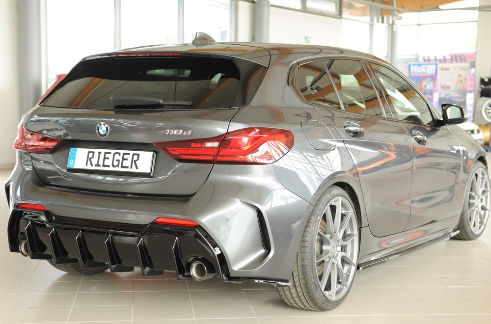 Difusor trasero Rieger para BMW Serie 1 F40