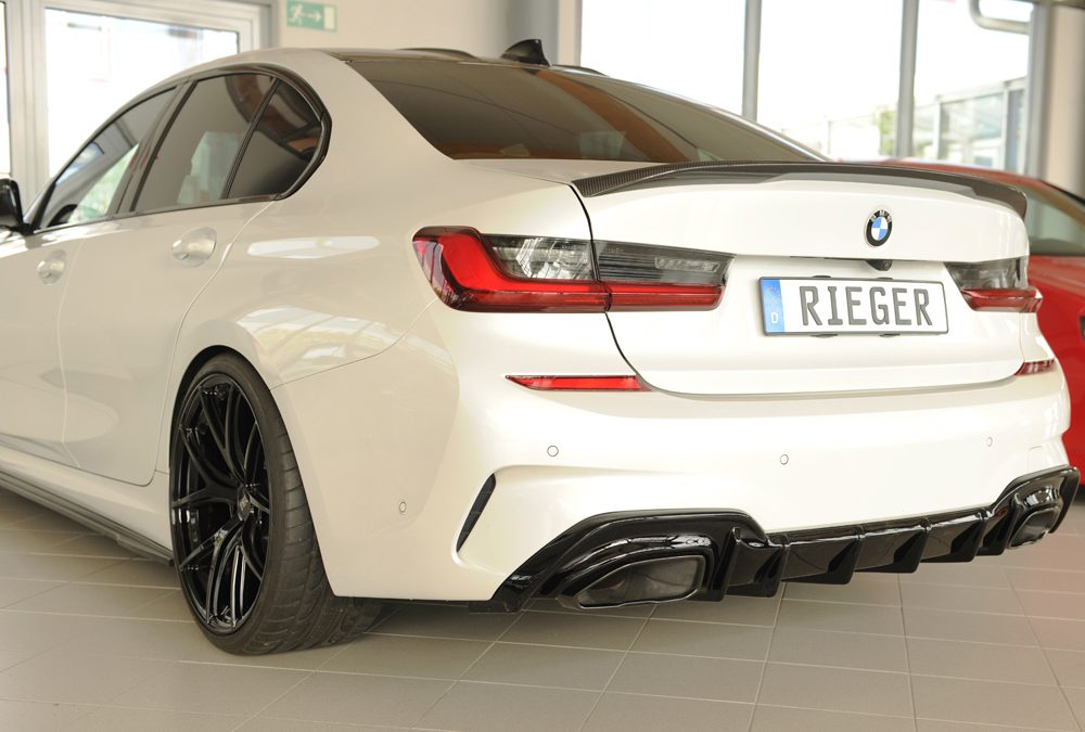 Difusor trasero Rieger para BMW Serie 3 G20/G21 (antes del facelift) – para los embellecedores de escape originales izquierda y derecha (M340i/d), con enganche