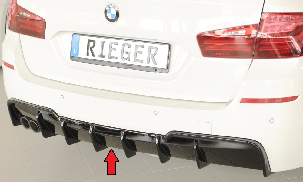 Difusor trasero Rieger para BMW Serie 5 F10/F11 – para la doble salida de escape original izquierda