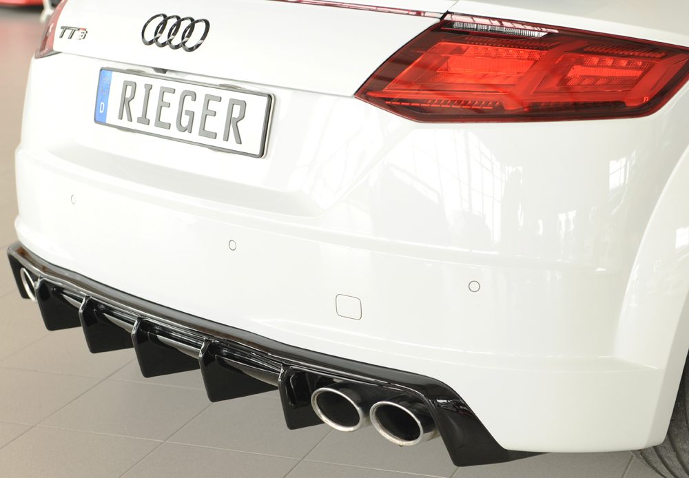Difusor trasero Rieger para Audi TTS/TT FV