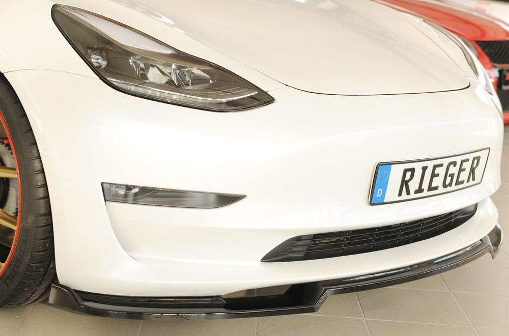 Splitter Rieger para Tesla Model 3 (antes del facelift)