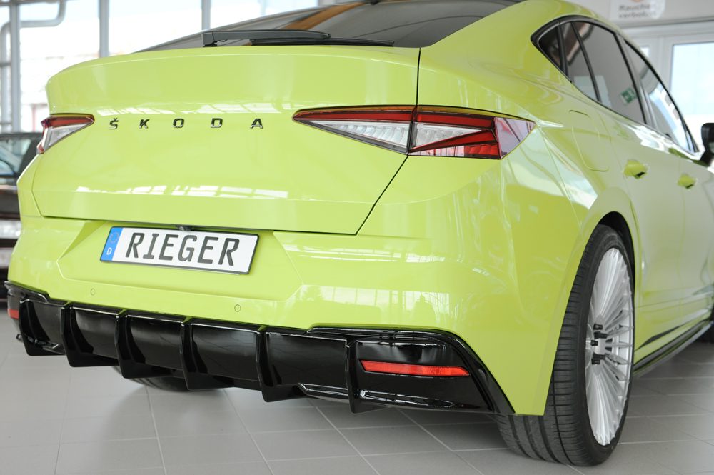 Difusor trasero Rieger para Skoda Enyaq NY – para coches sin enganche