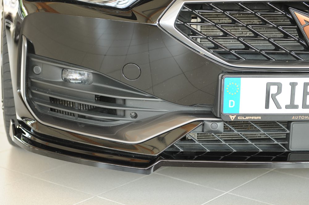 Splitter delantero Rieger para Cupra Leon KL (antes del facelift)
