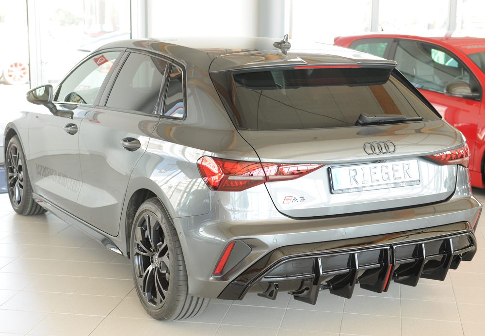 Difusor trasero Rieger para Audi A3 8Y (después del facelift) – Sportback