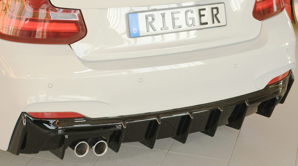 Difusor trasero Rieger para BMW Serie 2 F22/F23 – para doble salida de escape izquierda