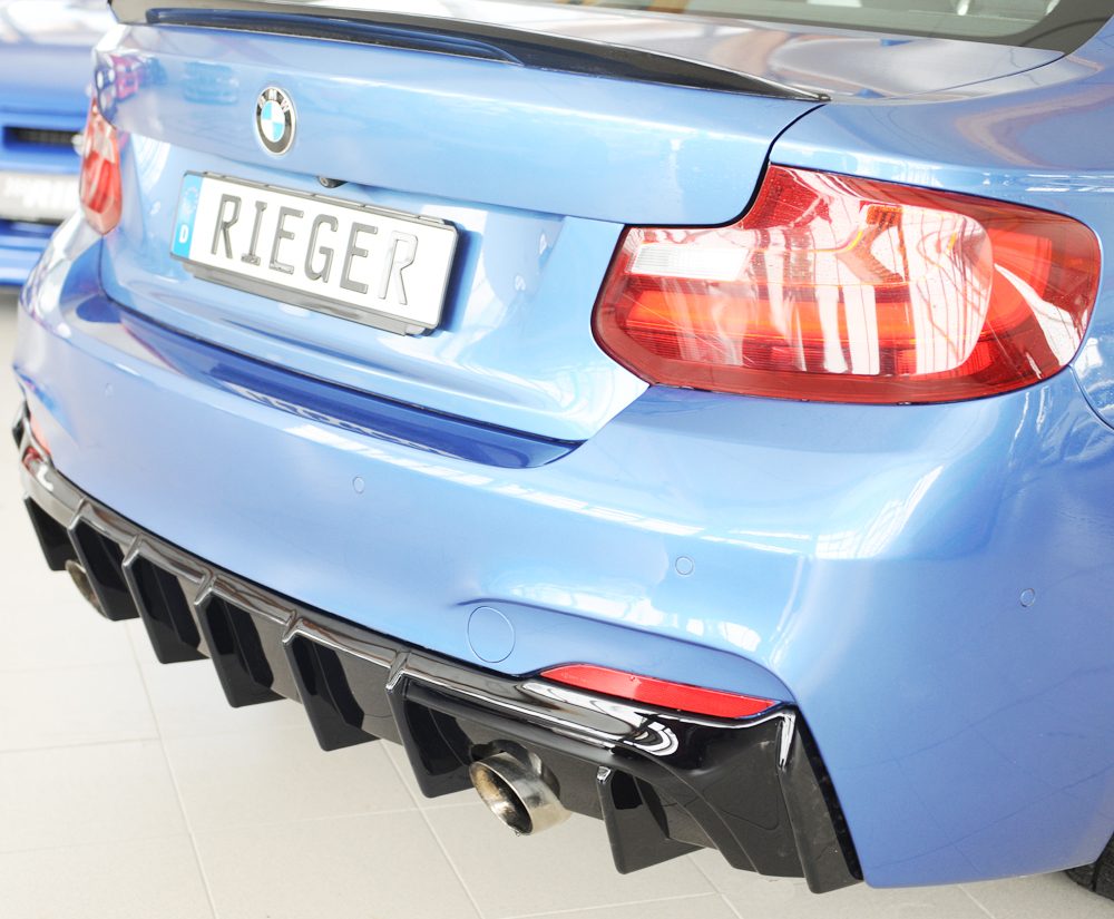 Difusor trasero Rieger para BMW Serie 2 F22/F23 – para las salidas de escape originales izquierda y derecha (M235i/M240i)