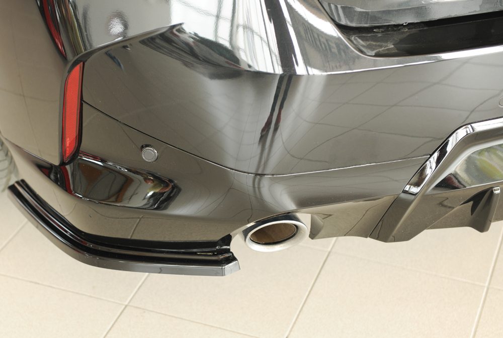 Splitter lateral trasero Rieger para BMW Serie 2 G42 – no vale para el M240i (solo coches con salidas de escape redondas)