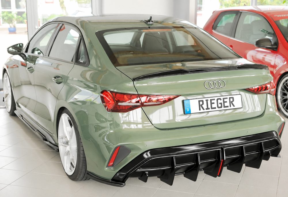 Splitter lateral trasero Rieger para Audi A3/S3 8Y (después del facelift) – sedán