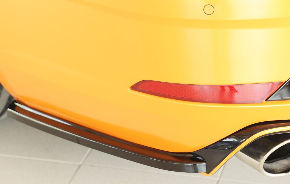 Splitter lateral trasero Rieger para Seat Leon FR/Cupra 5F (después del facelift)