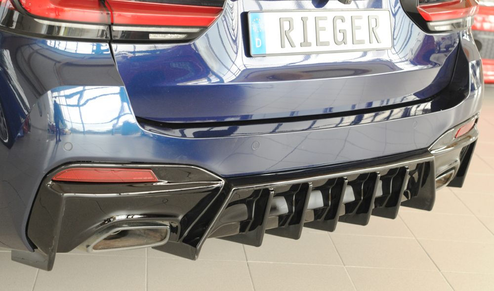 Difusor trasero Rieger para BMW Serie 5 G30/G31 (después del facelift) – para coches sin enganche